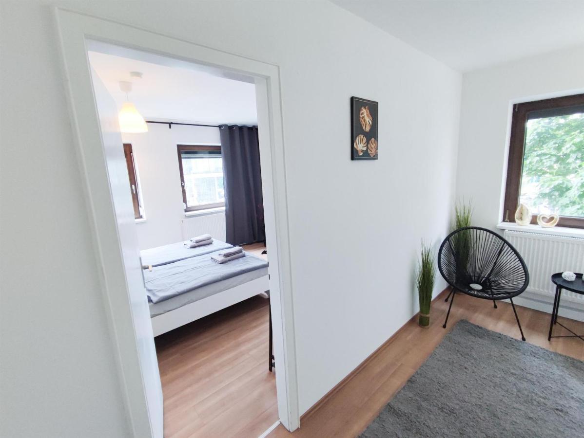 Ferienwohnung Stuttgart City 4ZW in bester City Lage am Berliner Platz für max. 6 Personen Exterior foto