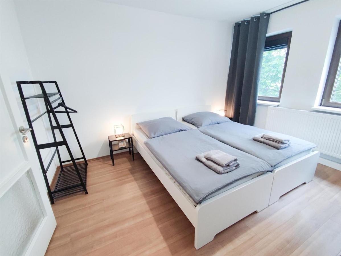 Ferienwohnung Stuttgart City 4ZW in bester City Lage am Berliner Platz für max. 6 Personen Exterior foto